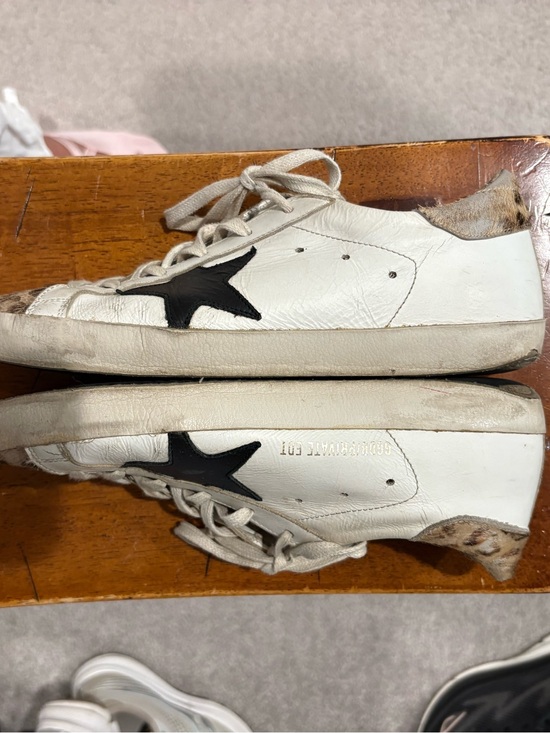 Golden Goose Shoes - Golden Goose White Leather Low-Top Sneakers with Black Star and Brown Heel